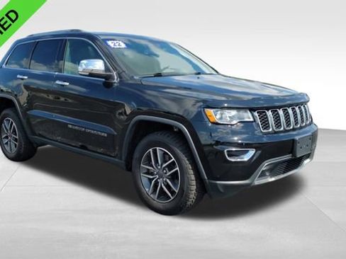 Used 2022 Jeep Grand Cherokee Limited image 3
