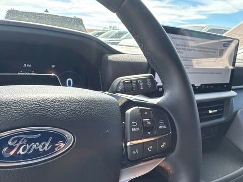 Used 2026 Ford Explorer Platinum w/ LUX Leather Package AWD/4WD image 18