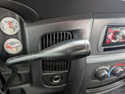 Used 2004 Dodge Ram 2500 Truck SLT w/ Trailer Tow Group image 12