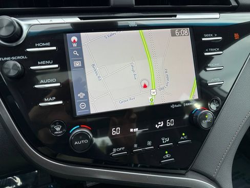 Used 2020 Toyota Camry XLE w/ Driver Assist Package FWD image 21