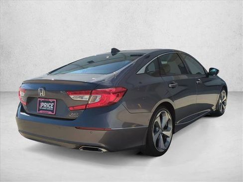 Used 2018 Honda Accord Touring image 5