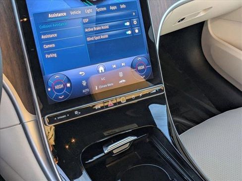 Certified 2025 Mercedes-Benz C 300 Sedan image 13