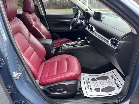 Used 2023 MAZDA CX-5 Carbon Edition image 34