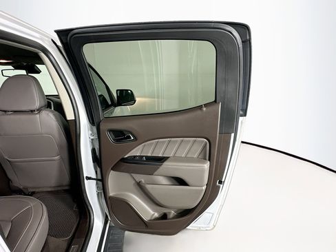 Used 2022 GMC Canyon Denali image 27