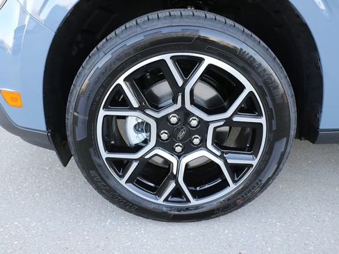 New 2026 Ford Maverick Lariat AWD/4WD image 7