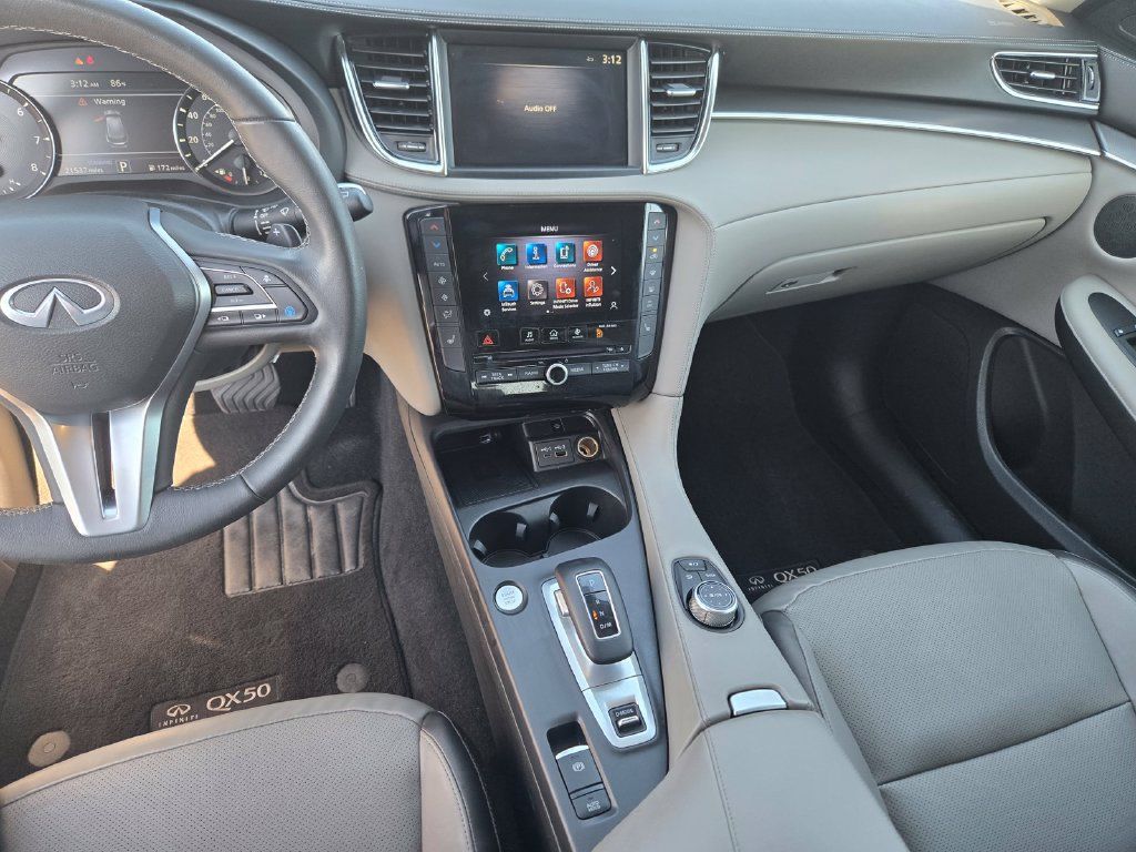 Used 2023 INFINITI QX50 Luxe FWD image 21