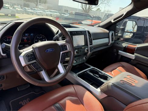Used 2021 Ford F250 King Ranch w/ King Ranch Ultimate Package image 7