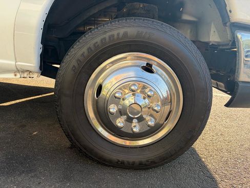 Used 2017 Ford E-350 and Econoline 350 Super Duty w/ Shuttle Bus Prep Package RWD image 17