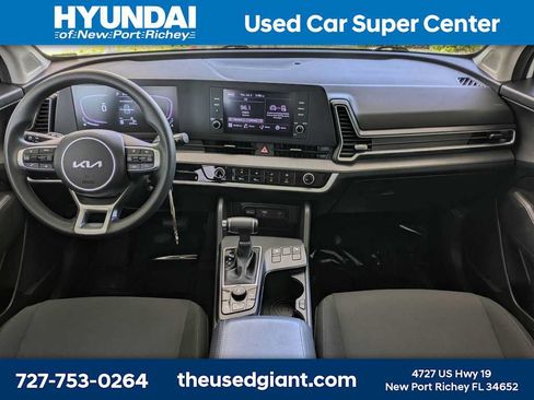 Used 2023 Kia Sportage LX AWD/4WD image 17