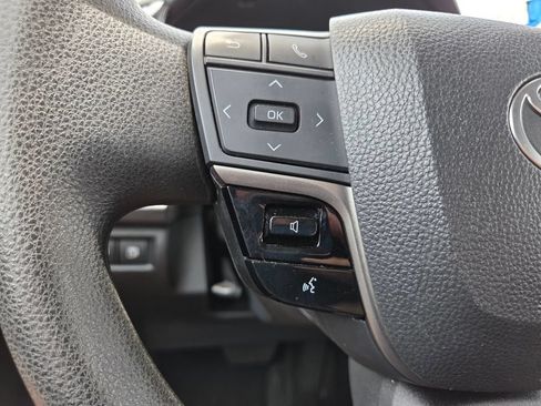 Used 2025 Toyota Camry LE FWD image 13