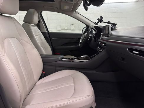 Used 2022 Hyundai Sonata Limited w/ Cargo Package FWD image 31