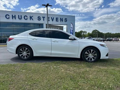 Used 2017 Acura TLX w/ Technology Package image 3