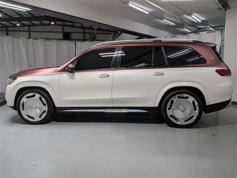 Used 2023 Mercedes-Benz Maybach GLS 600 4MATIC image 26