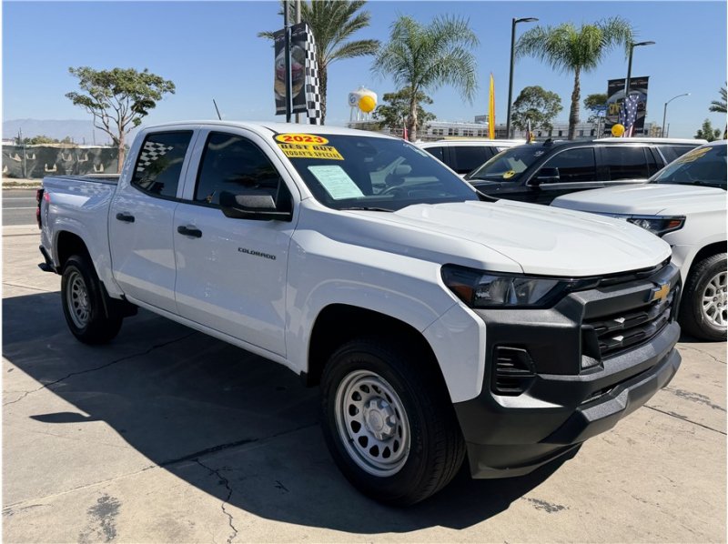 Used 2023 Chevrolet Colorado W/T RWD image 8