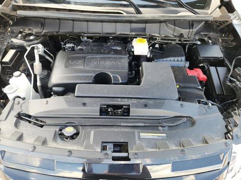 Certified 2024 Nissan Pathfinder SL FWD image 22
