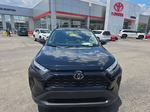 Certified 2025 Toyota RAV4 XLE w/ Convenience Package AWD/4WD image 3