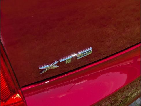 Used 2014 Cadillac XTS Luxury w/ Driver Awareness Package FWD image 8