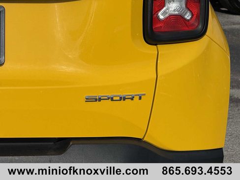 Used 2018 Jeep Renegade Sport w/ Power & Air Group image 30