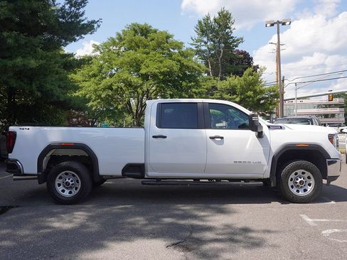 Used 2023 GMC Sierra 2500 Pro w/ Convenience Package AWD/4WD image 13