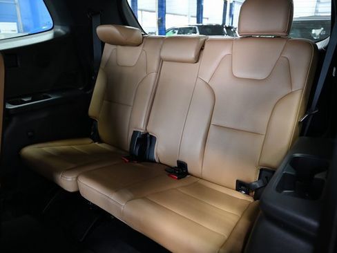 Used 2021 Kia Telluride SX image 12