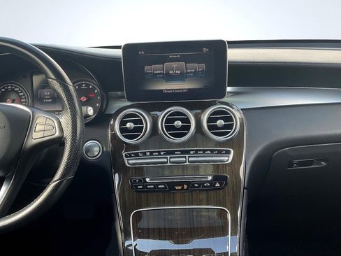 Used 2016 Mercedes-Benz GLC 300 4MATIC w/ Sport Package image 5