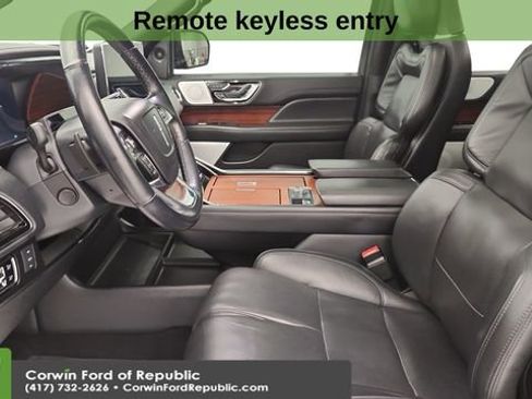 Used 2023 Lincoln Navigator L Reserve w/ Equipment Group 201A image 13