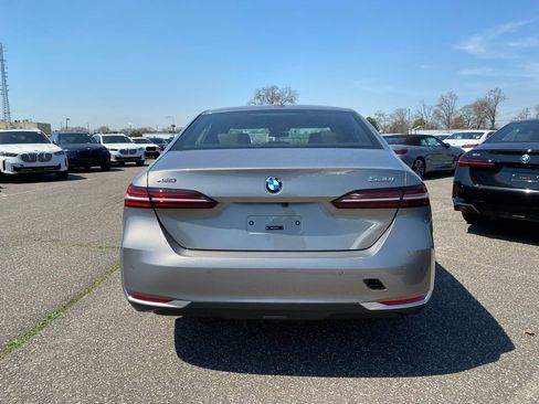 New 2026 BMW 530i xDrive AWD/4WD image 3