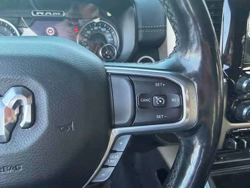 Used 2019 RAM 1500 Laramie image 23