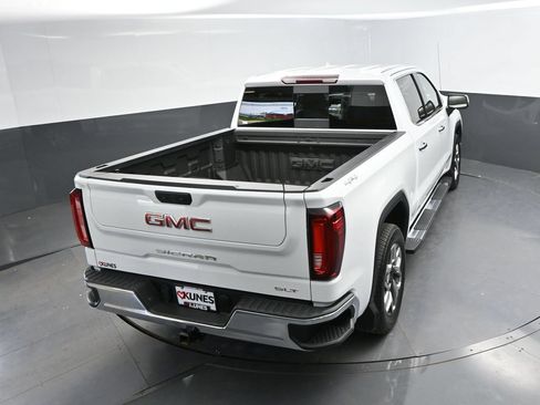 Used 2025 GMC Sierra 1500 SLT w/ SLT Premium Package AWD/4WD image 30