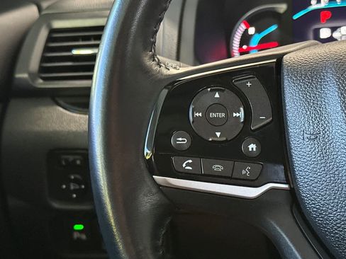 Used 2019 Honda Pilot Touring image 29