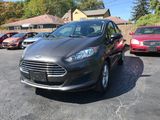 Used 2017 Ford Fiesta SE image 4