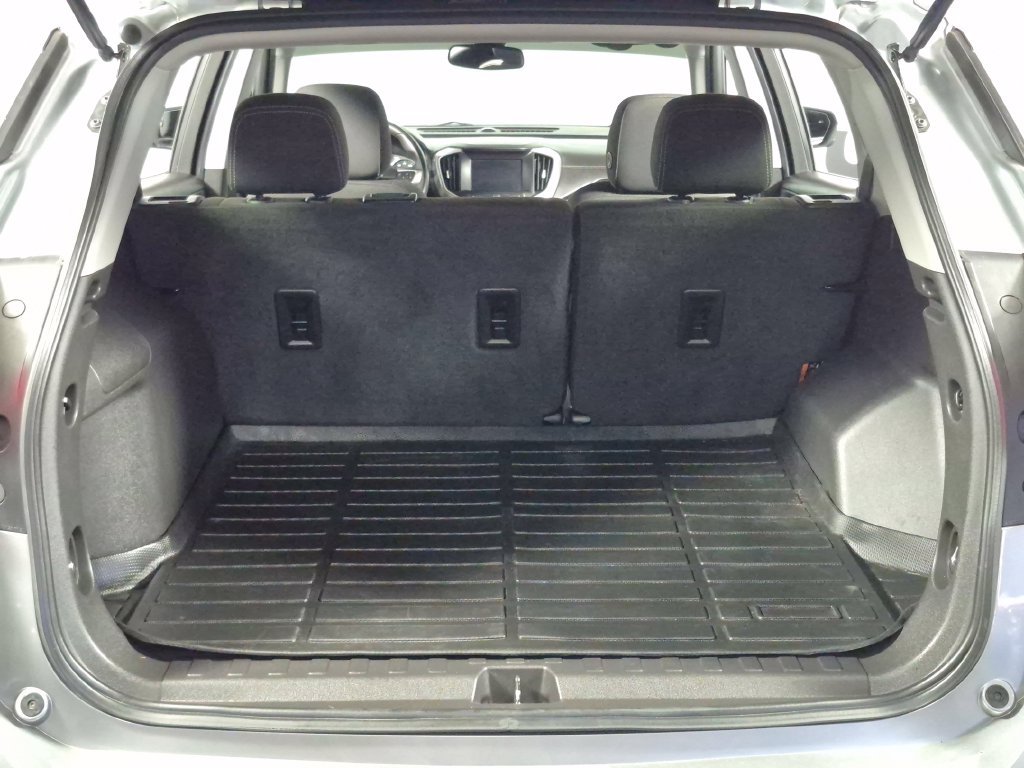 Used 2023 GMC Terrain SLE w/ Elevation Edition FWD image 27