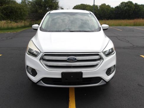 Used 2019 Ford Escape SE AWD/4WD image 3