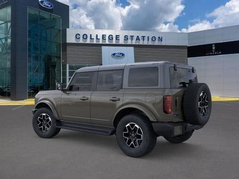 New 2025 Ford Bronco Outer Banks image 4