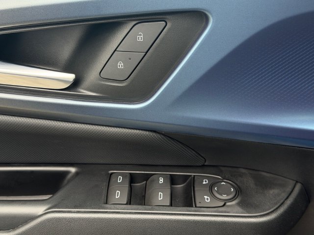 Used 2024 Chevrolet Equinox EV LT FWD image 11