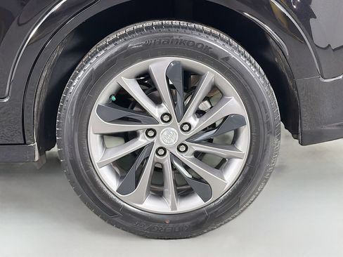 Used 2021 Buick Encore GX Essence w/ Advanced Technology Package image 34