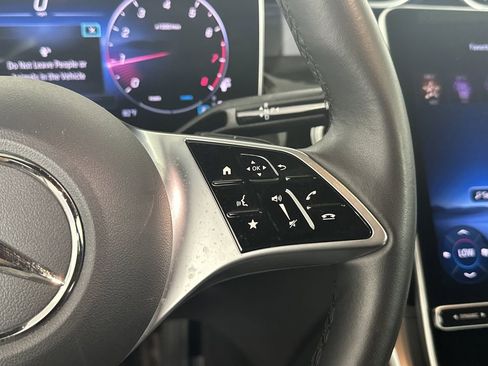 Used 2024 Mercedes-Benz GLC 300 GLC 300 image 22