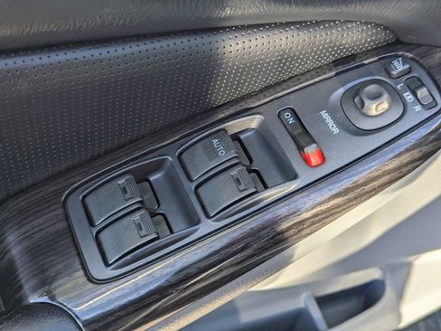 Used 2006 Acura MDX Touring image 22