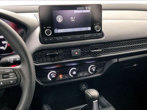 Certified 2024 Honda HR-V LX image 18