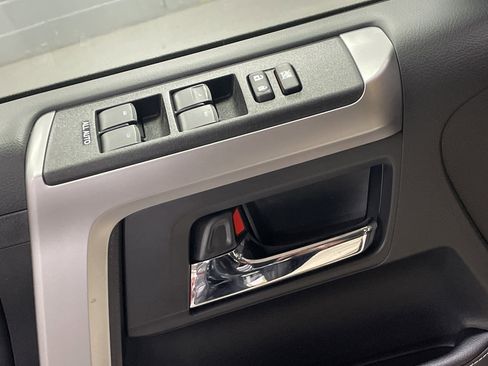 Certified 2024 Toyota 4Runner SR5 Premium image 15