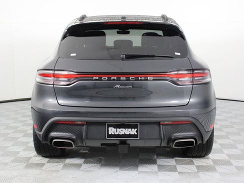 Certified 2025 Porsche Macan image 6