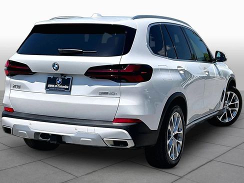 Used 2024 BMW X5 sDrive40i w/ Premium Package RWD image 12