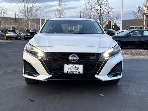 New 2025 Nissan Altima 2.5 SR w/ SR Premium Package image 5