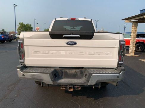 Used 2021 Ford F250 XLT w/ XLT Premium Package AWD/4WD image 4