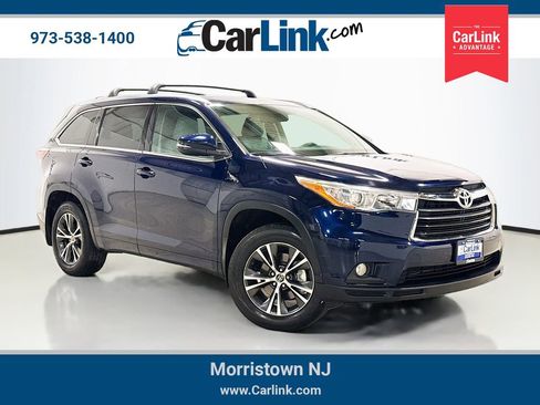 Used 2016 Toyota Highlander XLE image 1
