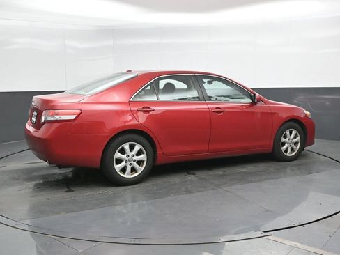 Used 2010 Toyota Camry FWD image 2