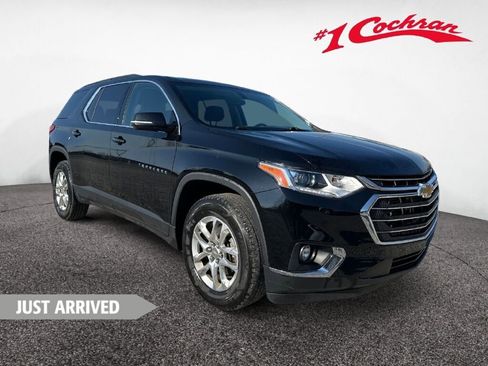 Used 2019 Chevrolet Traverse LT image 1