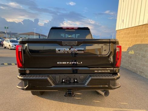 New 2025 GMC Sierra 2500 Denali Ultimate w/ Max Trailering Package image 6