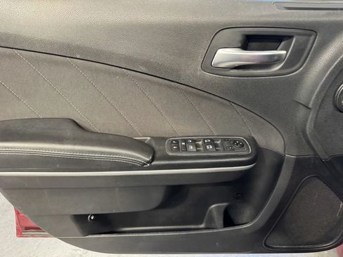 Used 2019 Dodge Charger GT RWD image 13