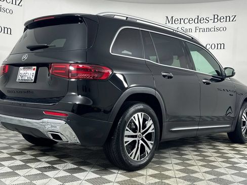 Used 2026 Mercedes-Benz GLB 250 image 4